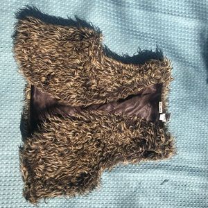 3/$10 Mudd Faux Fur Vest